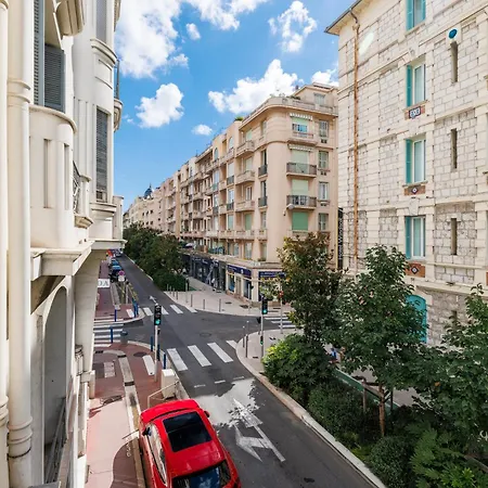 Lejlighed Renting - Joffre - Luxurious Haussmannian 180m2 4 Bedrooms *