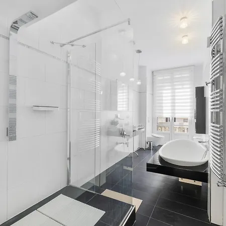 Lejlighed Renting - Joffre - Luxurious Haussmannian 180m2 4 Bedrooms
