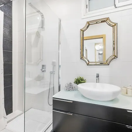 Lejlighed Renting - Joffre - Luxurious Haussmannian 180m2 4 Bedrooms Nice